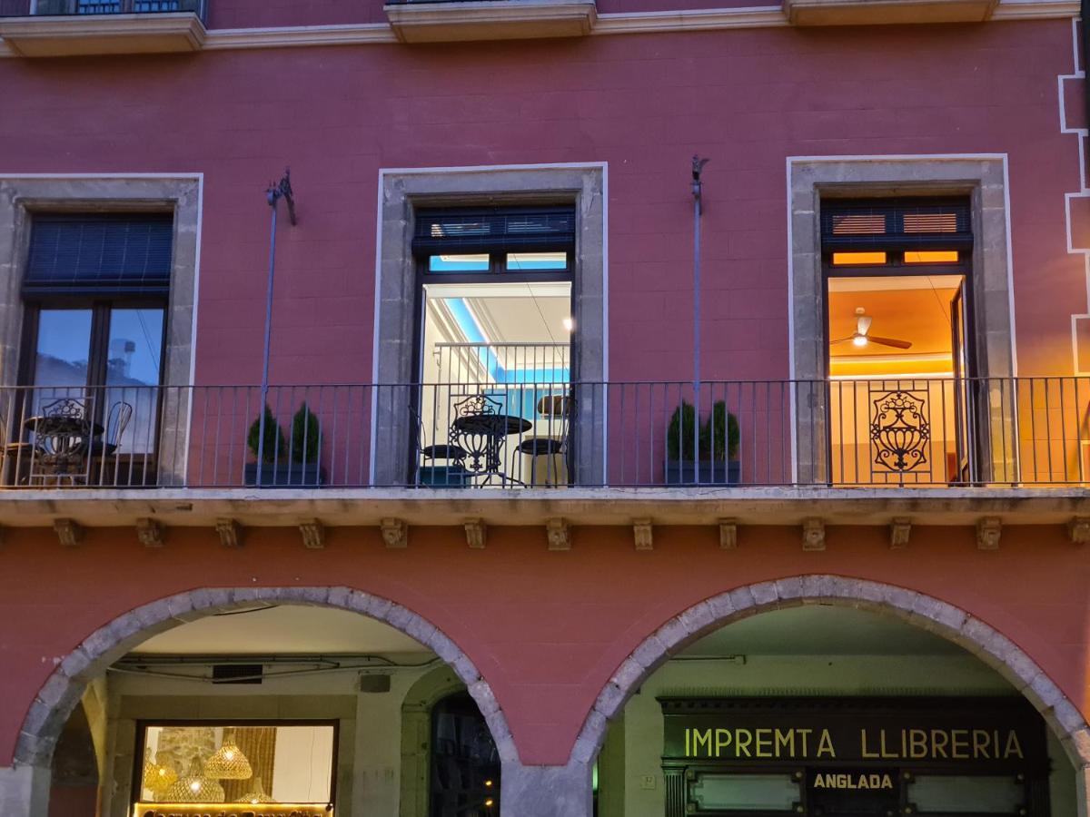 Apartaments Vicus 3 Con Vistas A La Plaza Mayor De Vic Exteriör bild